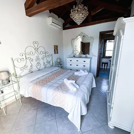 Porto Cervo In Sardinian Style A/c For 12 *