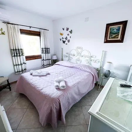 Porto Cervo In Sardinian Style A/c For 12 بالاو